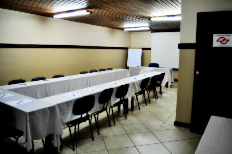 Cezanne Plaza Apart Hotel Campinas  Exterior photo